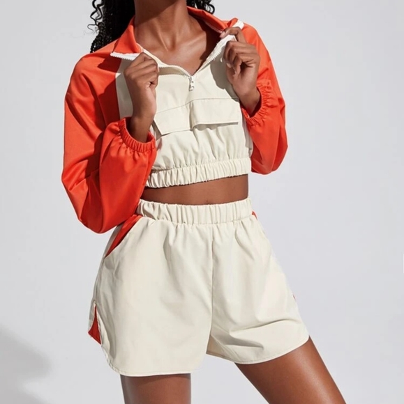Contrast Panel Half Zip Sports Top and Shorts - Picture 4 of 5
